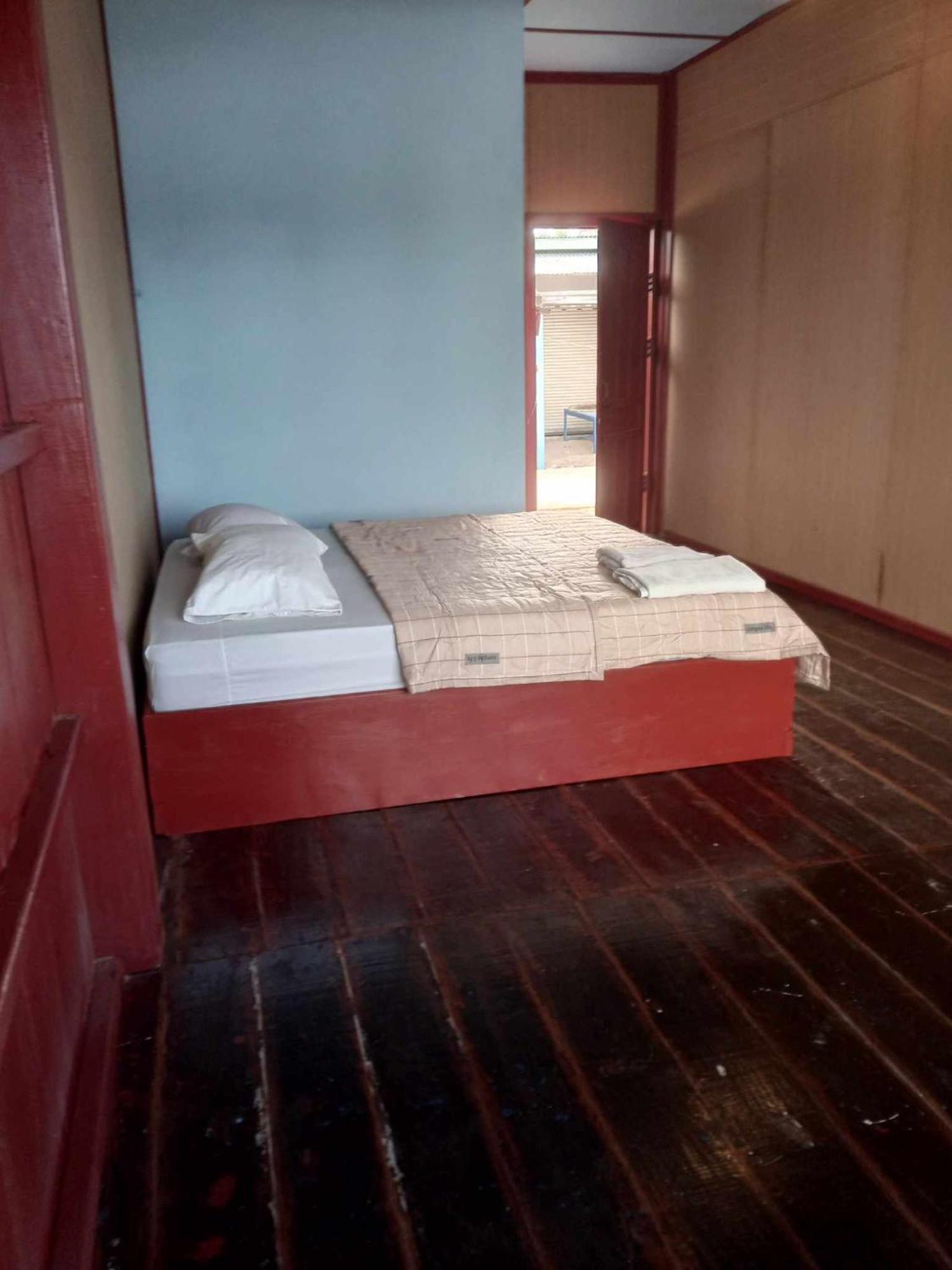 Mamapieng Budget Guesthouse Ban Dondét Екстериор снимка